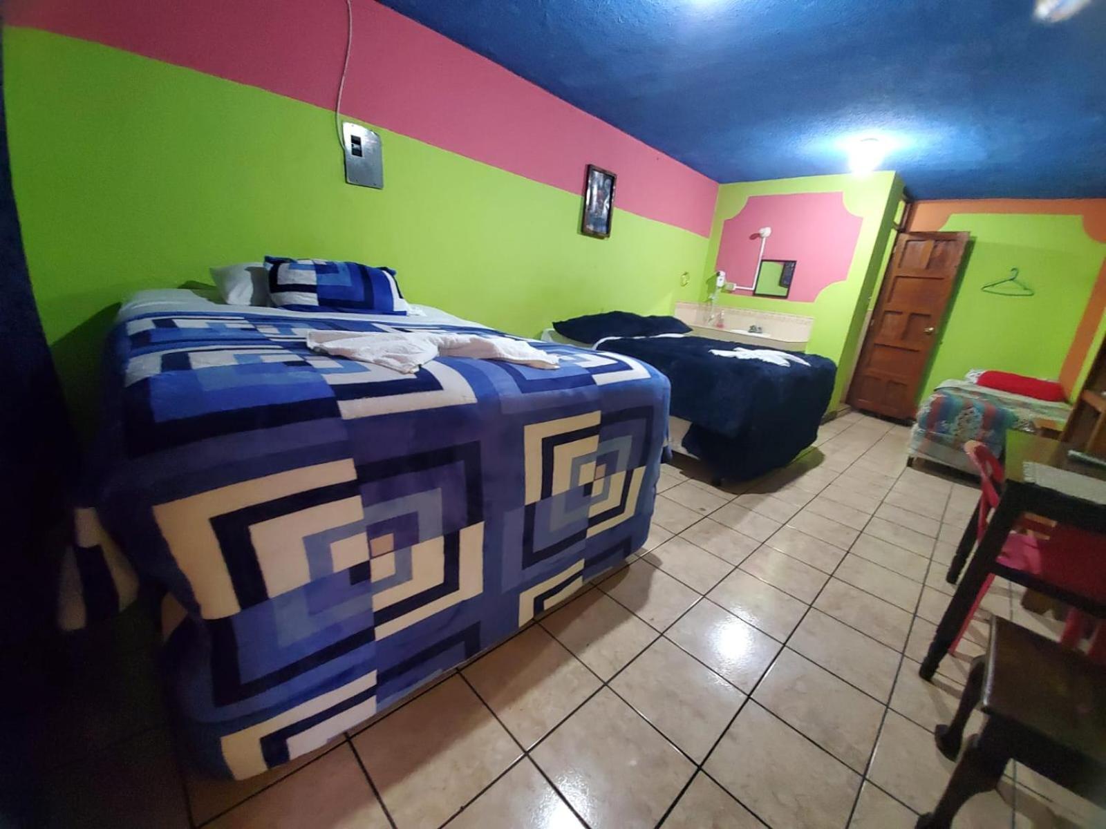Hotel Kasa Kamelot Quetzaltenango Buitenkant foto