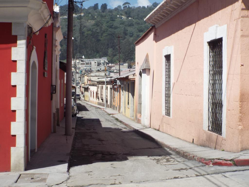 Hotel Kasa Kamelot Quetzaltenango Buitenkant foto
