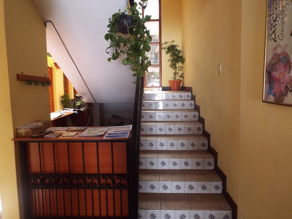 Hotel Kasa Kamelot Quetzaltenango Buitenkant foto