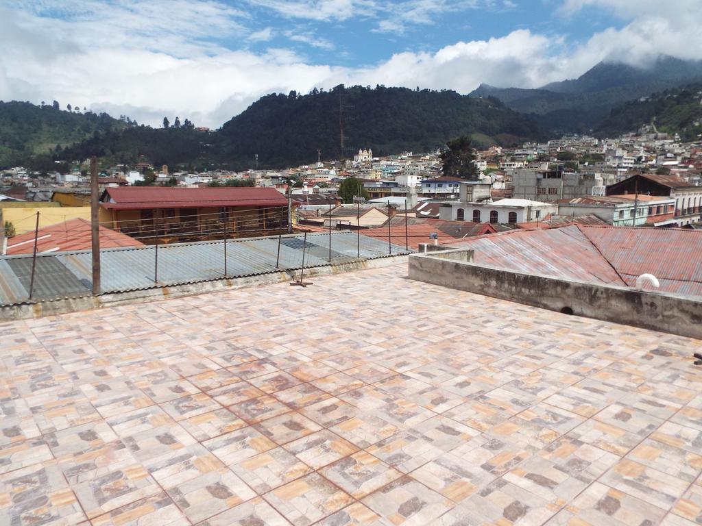 Hotel Kasa Kamelot Quetzaltenango Buitenkant foto