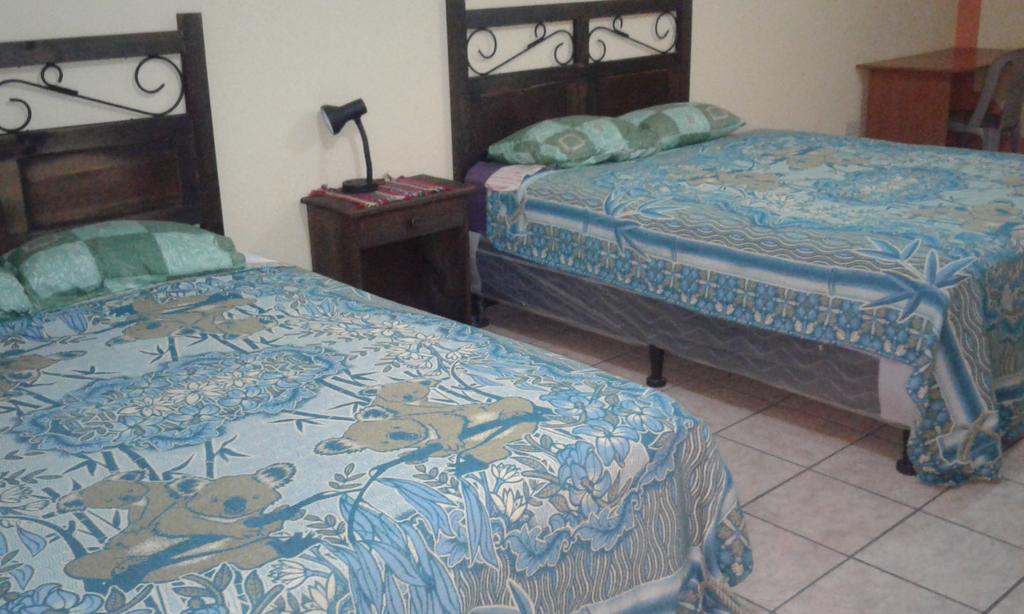 Hotel Kasa Kamelot Quetzaltenango Buitenkant foto