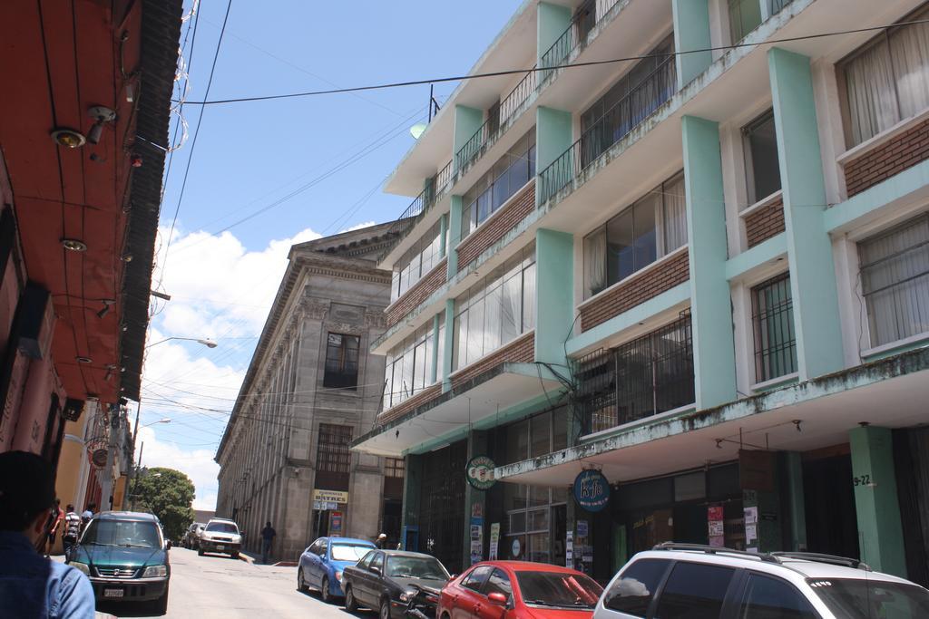 Hotel Kasa Kamelot Quetzaltenango Buitenkant foto