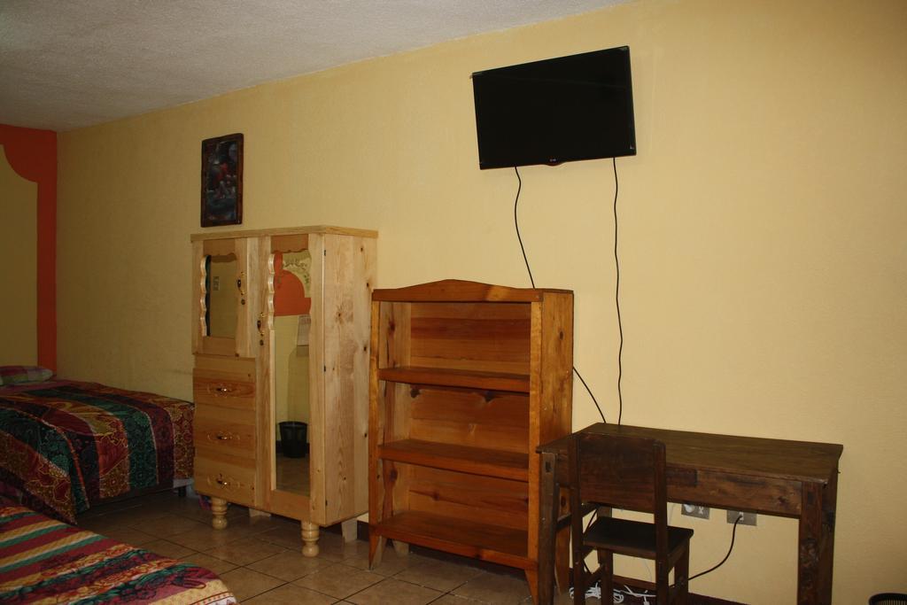 Hotel Kasa Kamelot Quetzaltenango Buitenkant foto