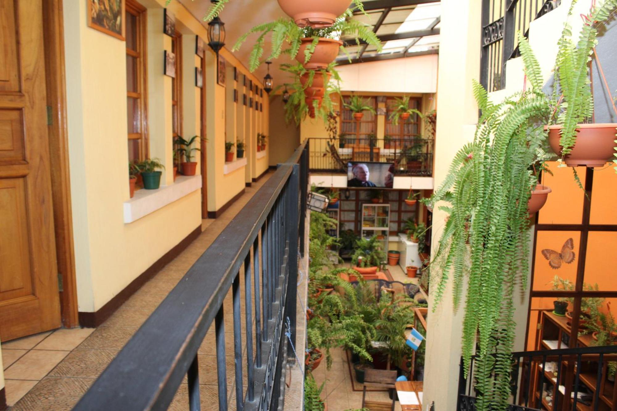 Hotel Kasa Kamelot Quetzaltenango Buitenkant foto